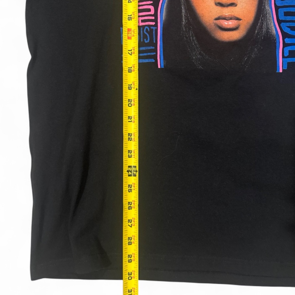 TLC Left Eye Black Graphic T-Shirt Size Men’s XL (NWT) - Picture 5 of 6